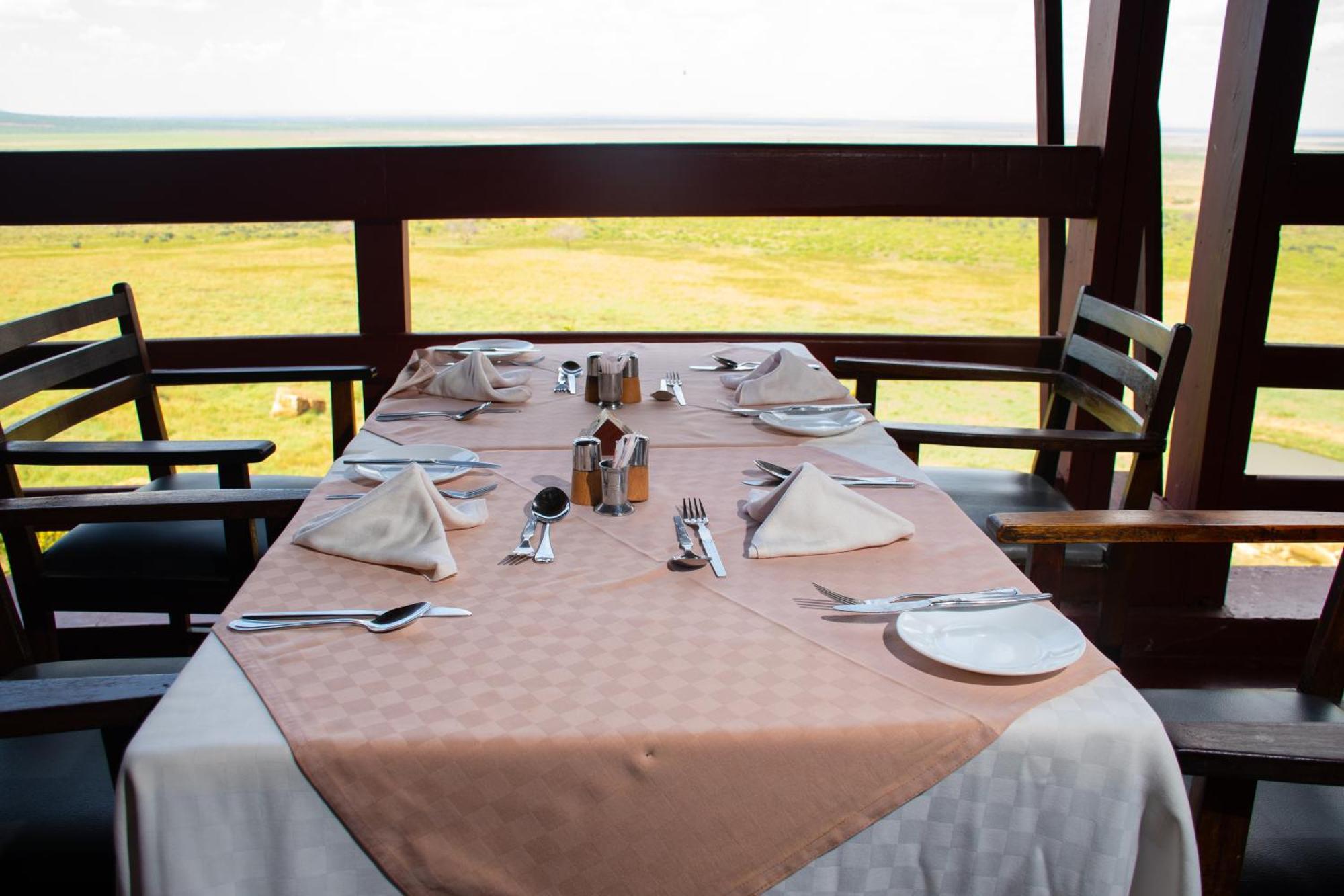 Voi Safari Lodge Eksteriør billede